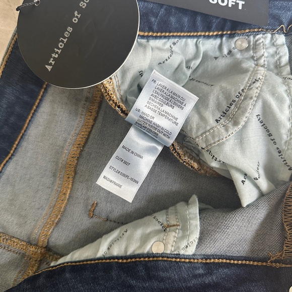 🆕 Articles of Society distressed jeans, NWT in Prairie wash, size 29. Brand NWT - Picture 6 of 8
